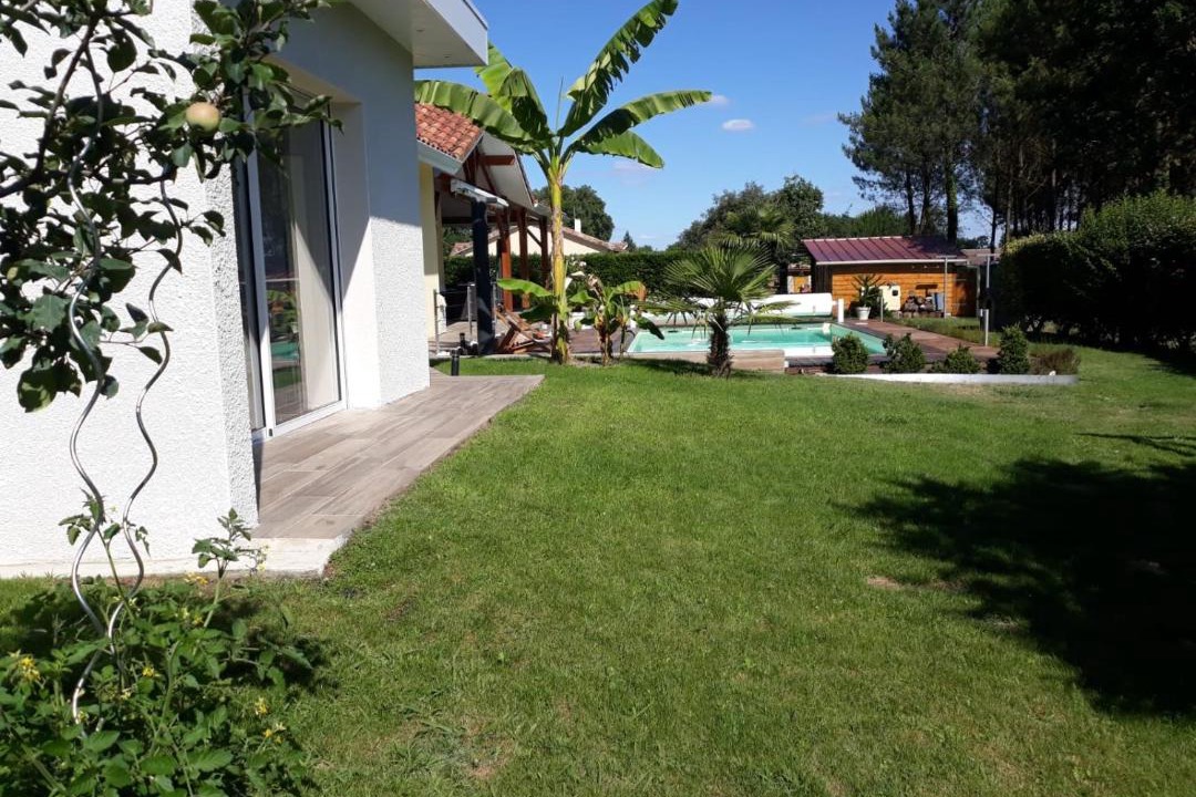 Photo of Others in Lesgor