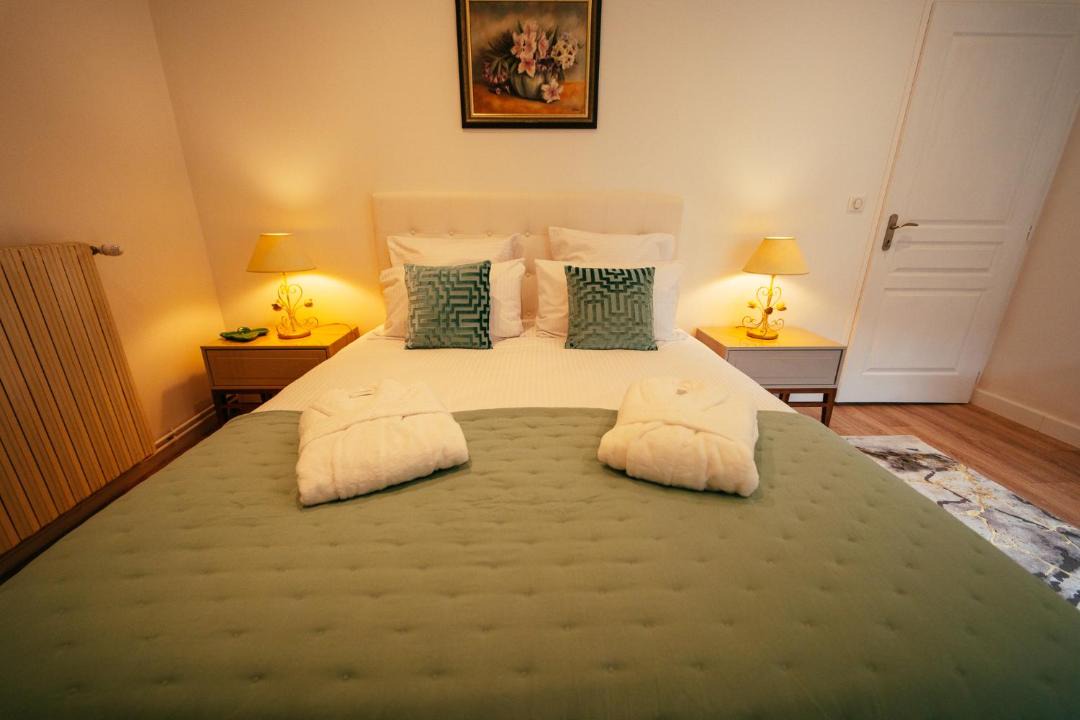 Photo of Bedroom in Montigny-le-Gannelon