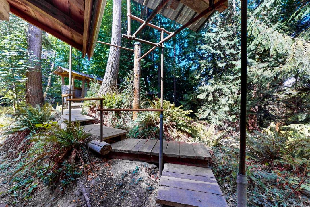 Photo of Others in Clinton