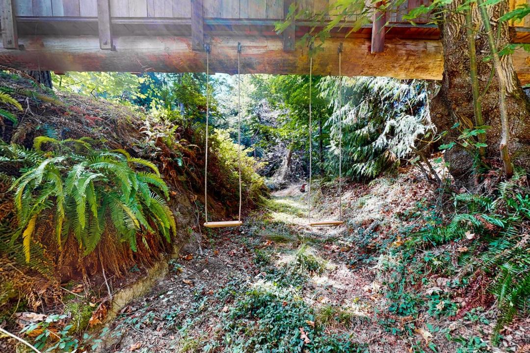 Photo of Others in Clinton