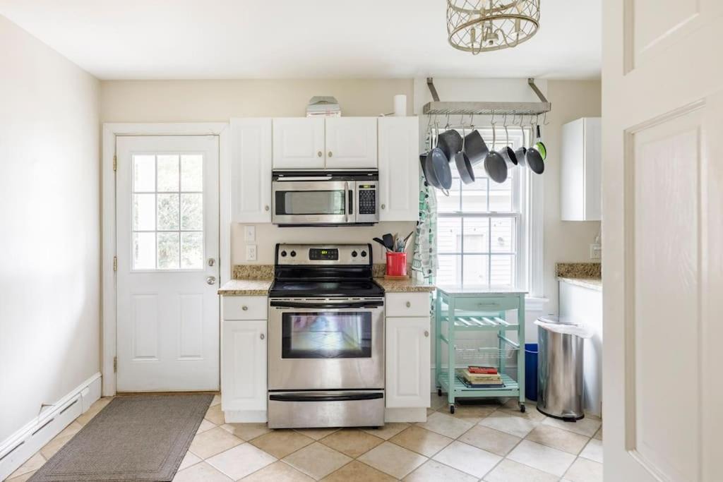 Photo of Others in Weems