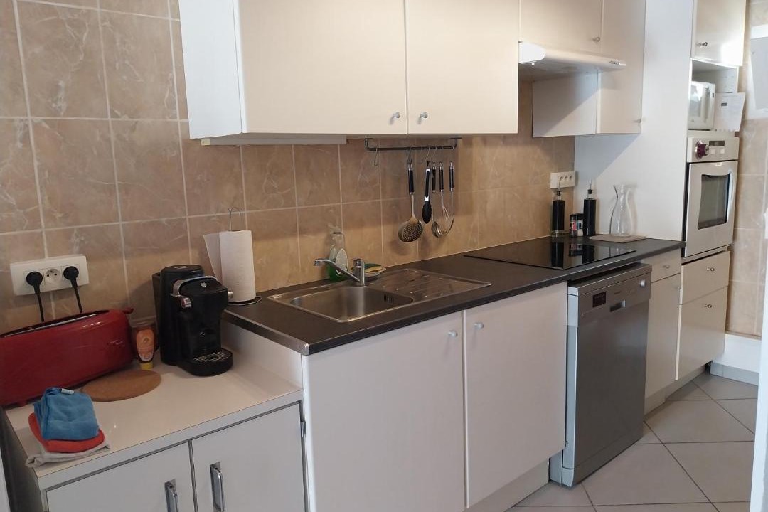 Photo of Kitchen in Saint-Seurin-de-Cadourne