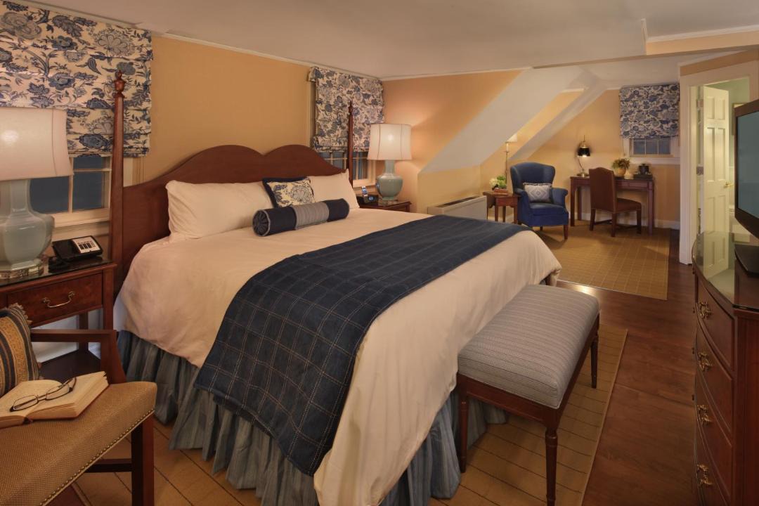 Photo of Others in Amherst Center