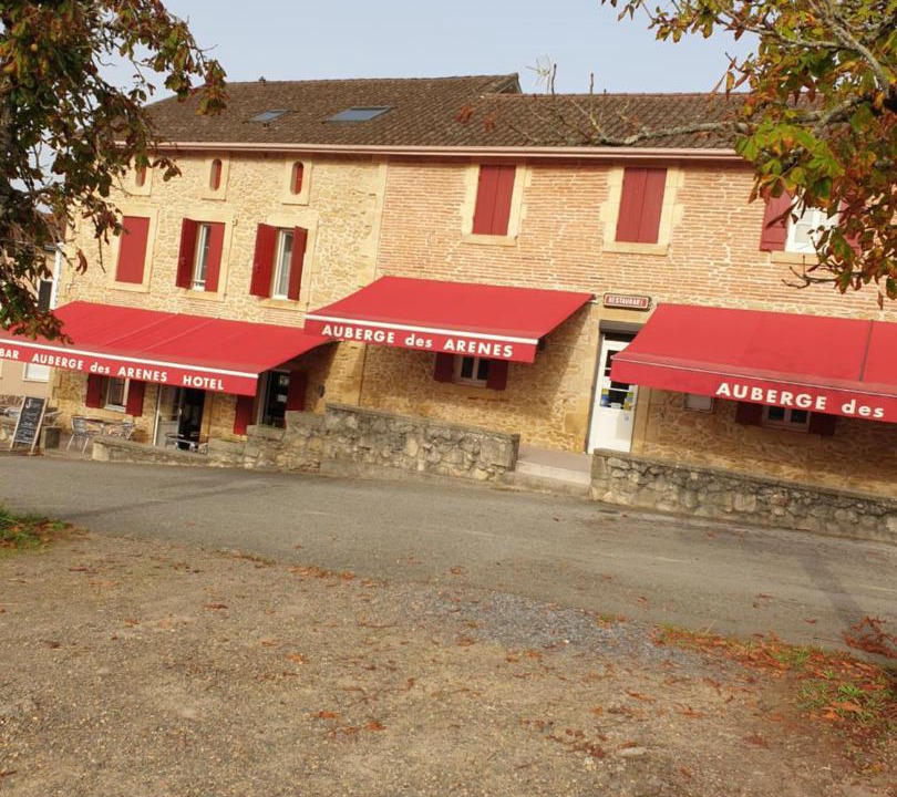 Photo of Buildings in Mugron