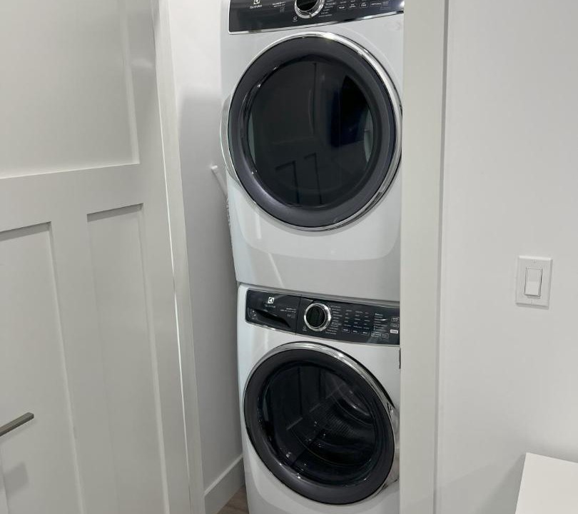 Photo of Others in Salem