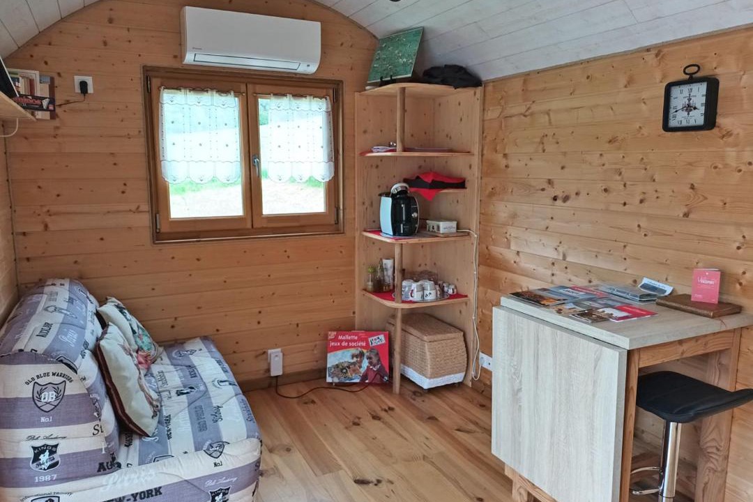 Photo of Livingroom in Castelnau-de-Montmiral