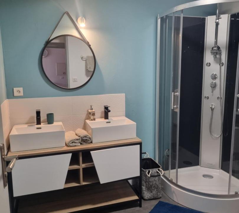 Photo of Others in Moncey