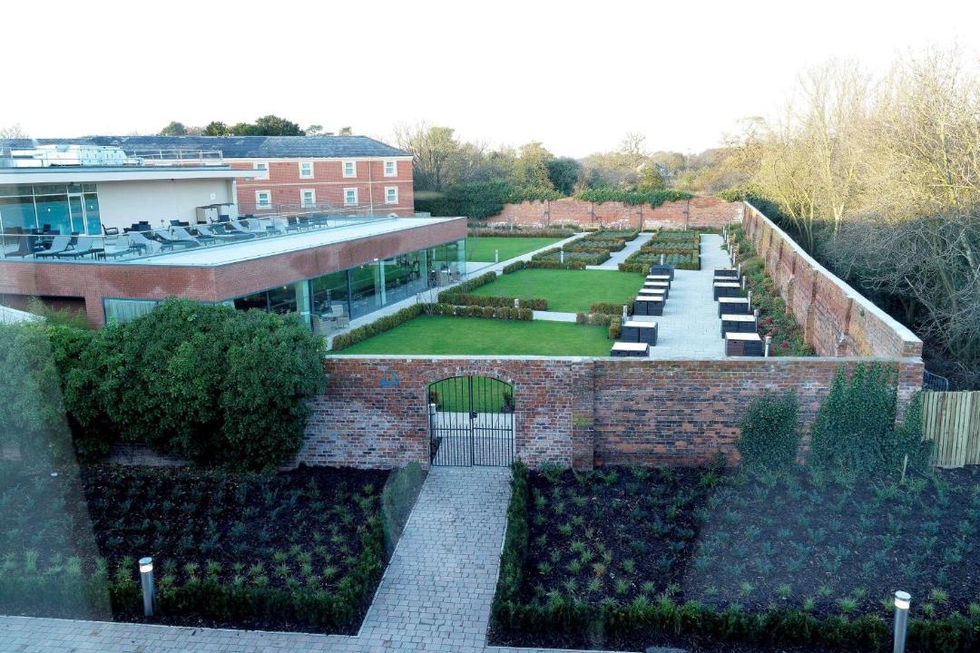 Photo of Others in Hoole