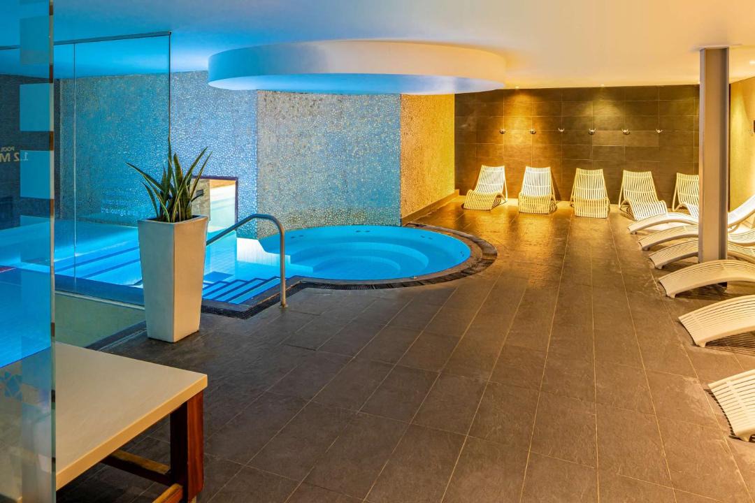 Photo of Others in Hoole