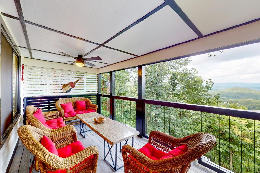 Photo of Patio Balcony in Hiawassee