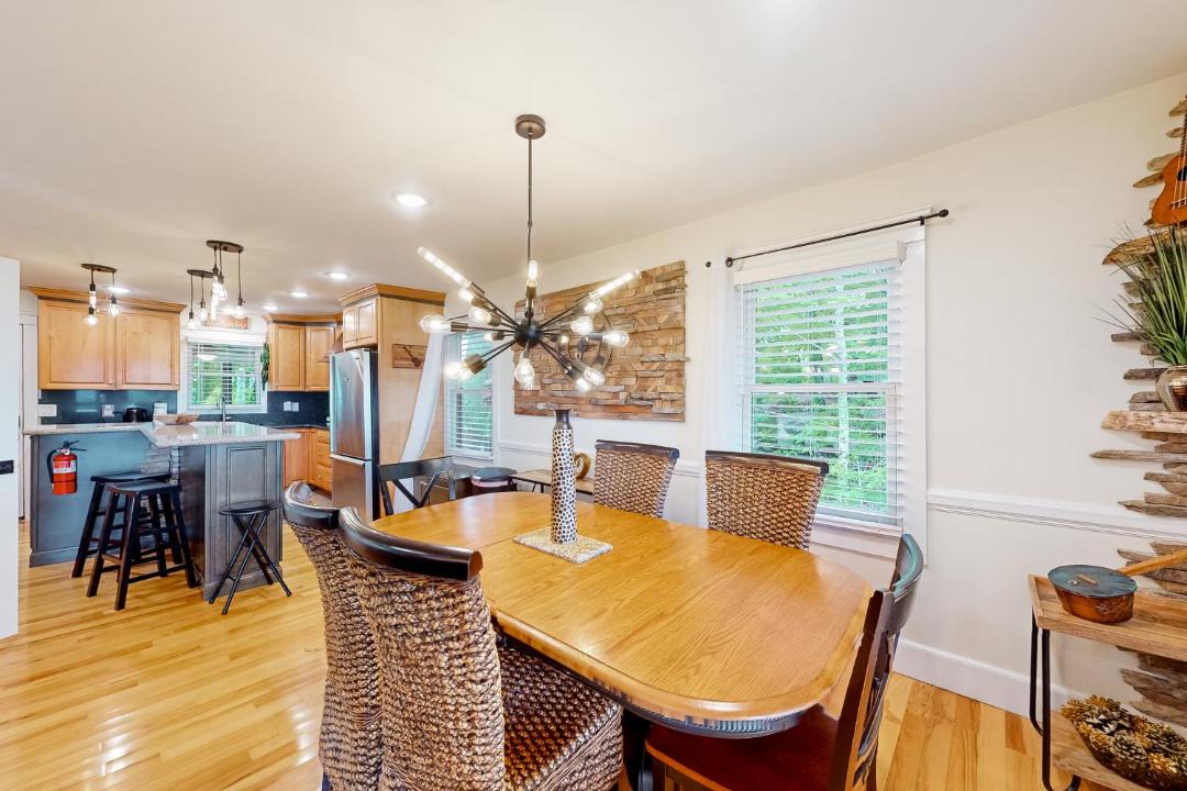 Photo of Livingroom in Hiawassee