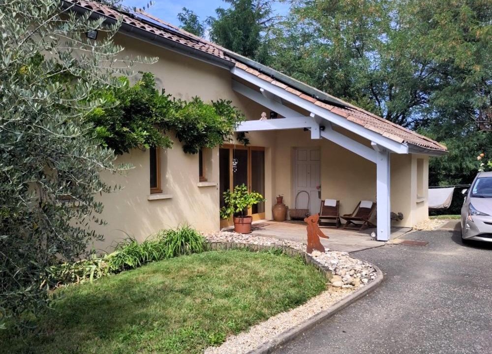 Photo of Others in Mogneneins