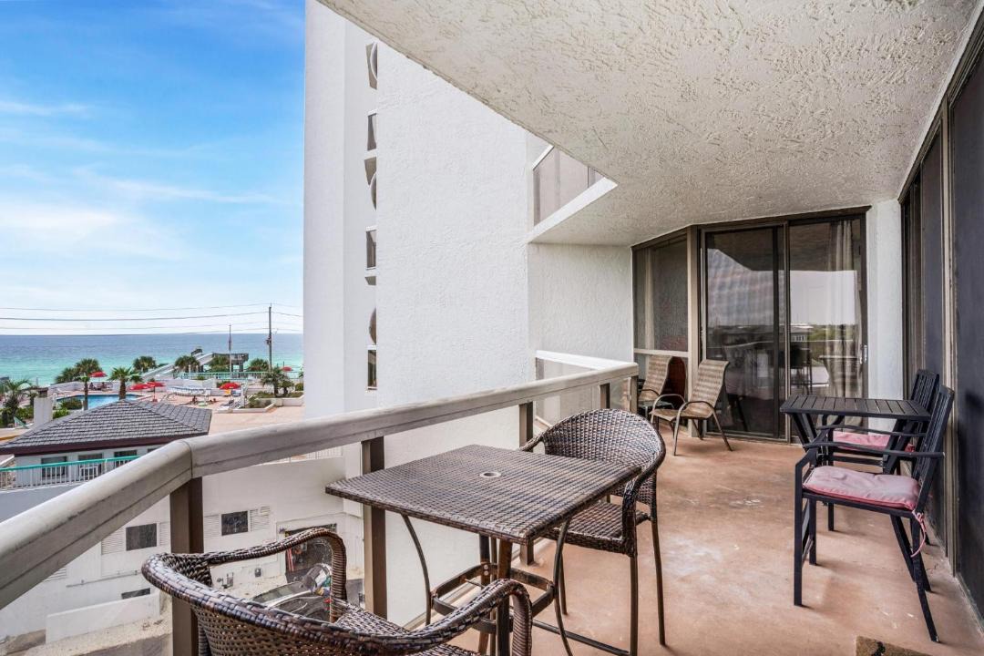 Photo of Patio Balcony in Miramar Beach