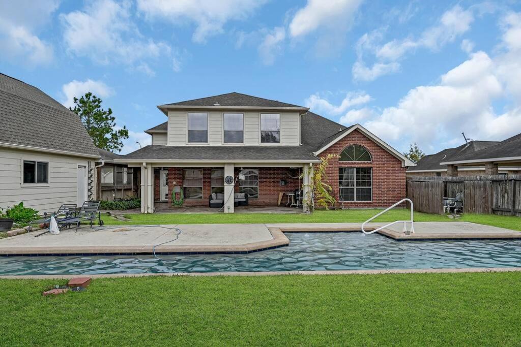 Photo of Buildings in Manvel