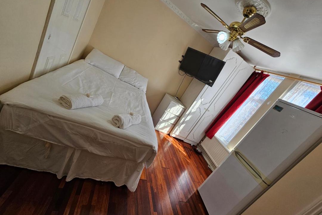 Photo of Bedroom in Haselbury