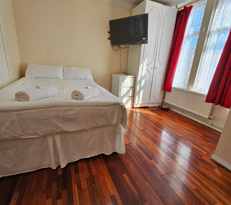 Photo of Bedroom in Haselbury