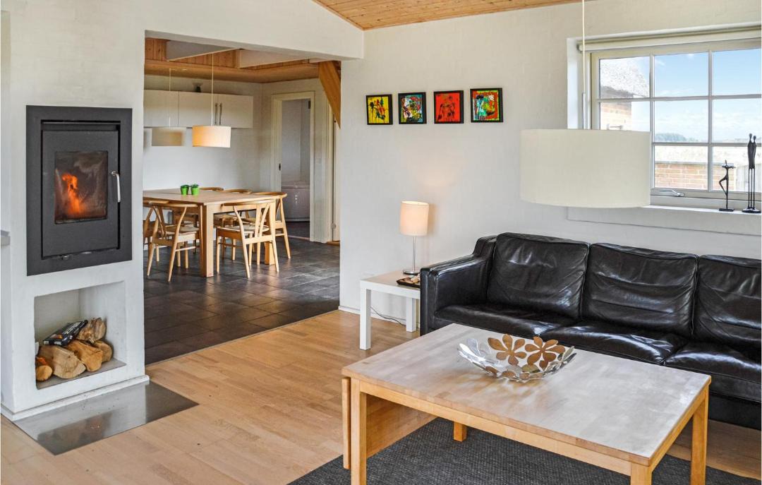 Photo of Others in Sundhuse