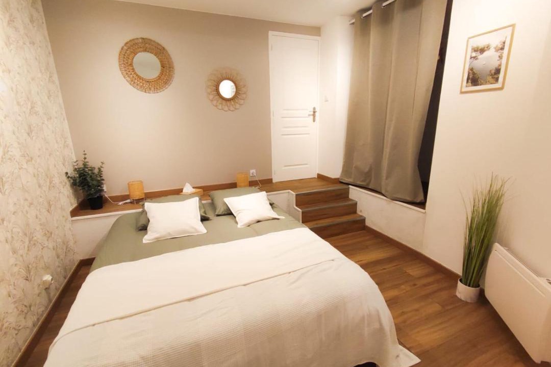 Photo of Bedroom in Hirson