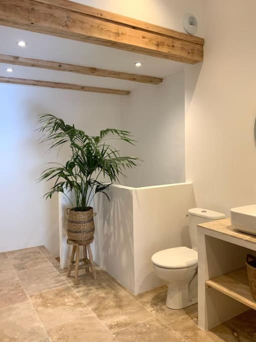 Photo of Bathroom in Saint-Restitut