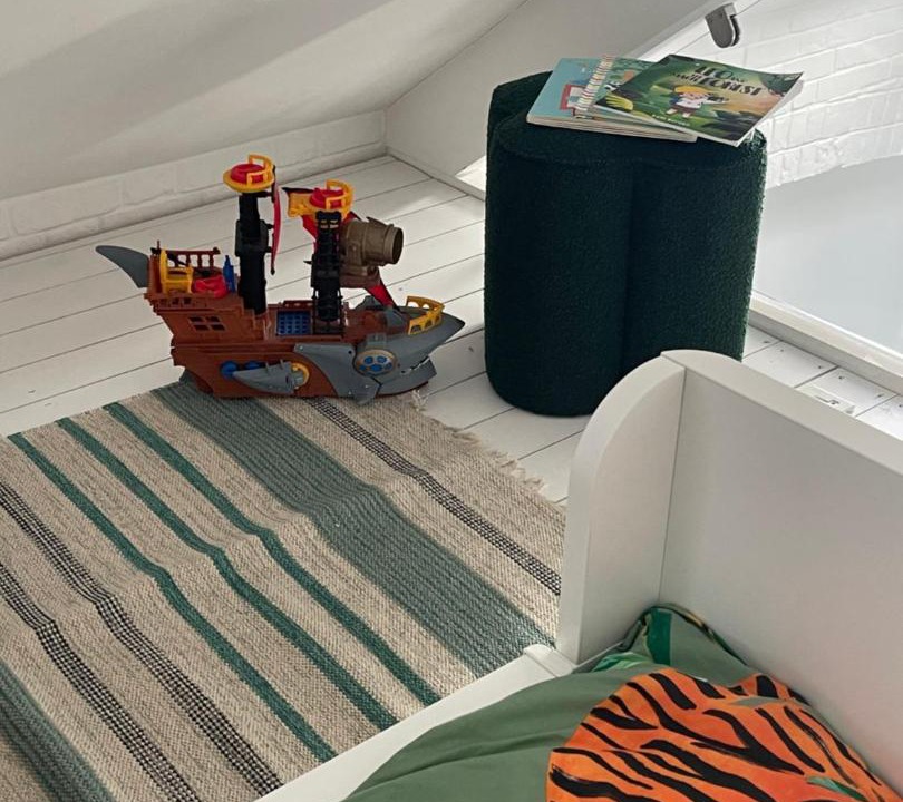 Photo of Others in Winterbourne