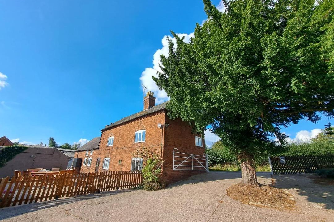 Photo of Others in Doveridge