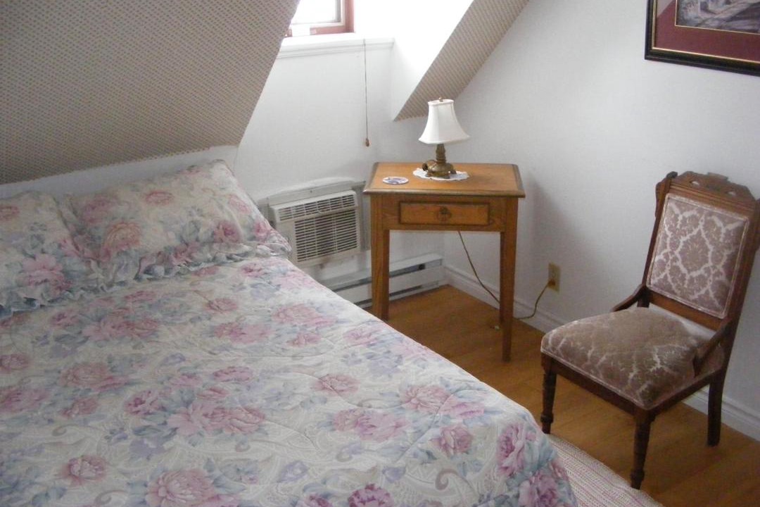 Photo of Bedroom in Saint-Gabriel-de-Valcartier
