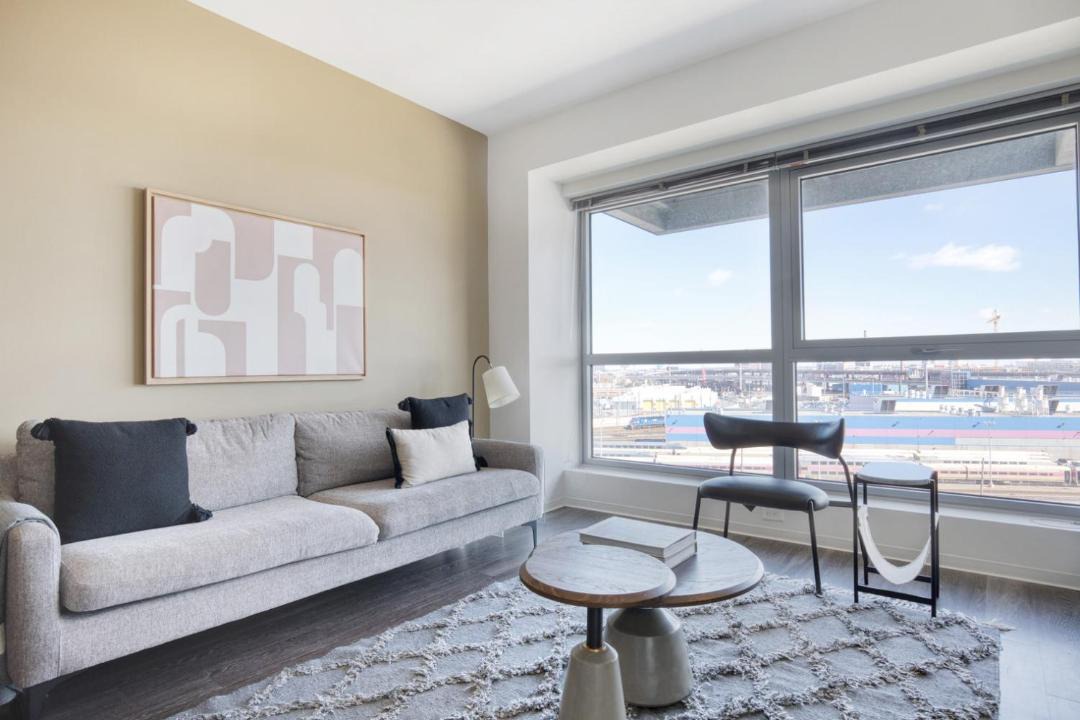 Photo of Livingroom in East Cambridge