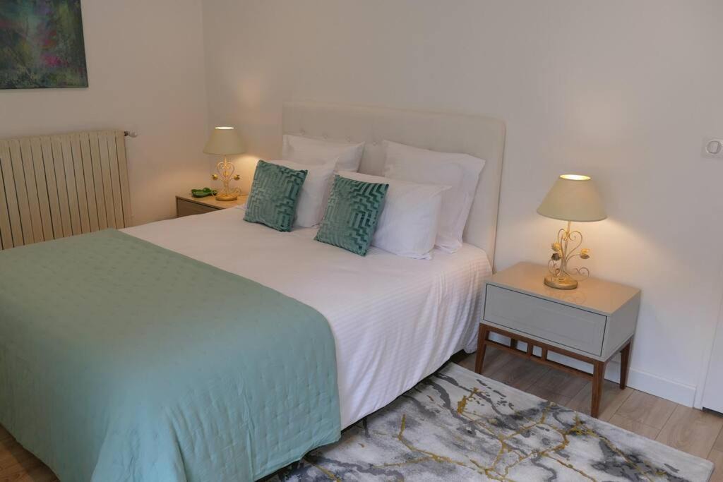 Photo of Bedroom in Montigny-le-Gannelon