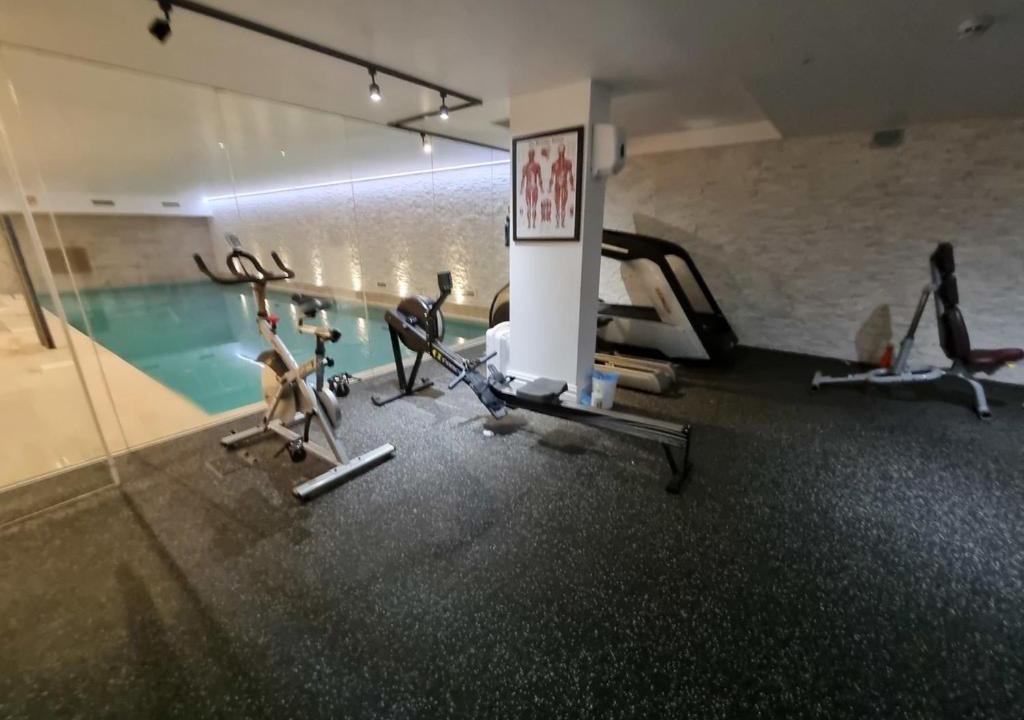 Photo of Others in Boscombe