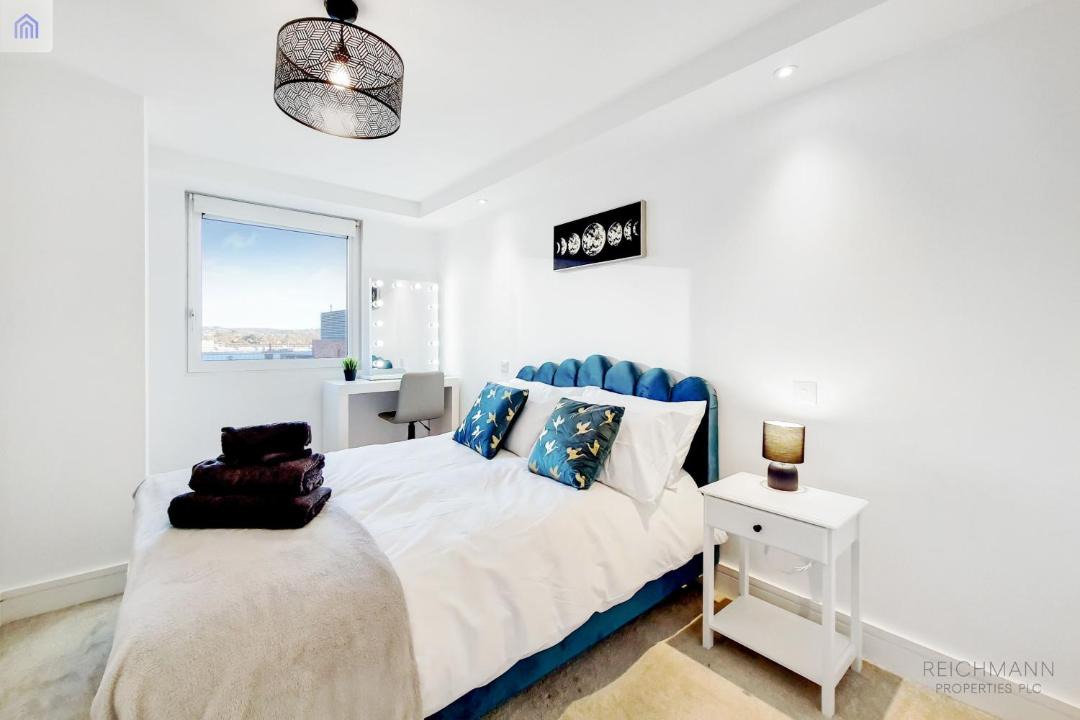 Photo of Others in Edgware