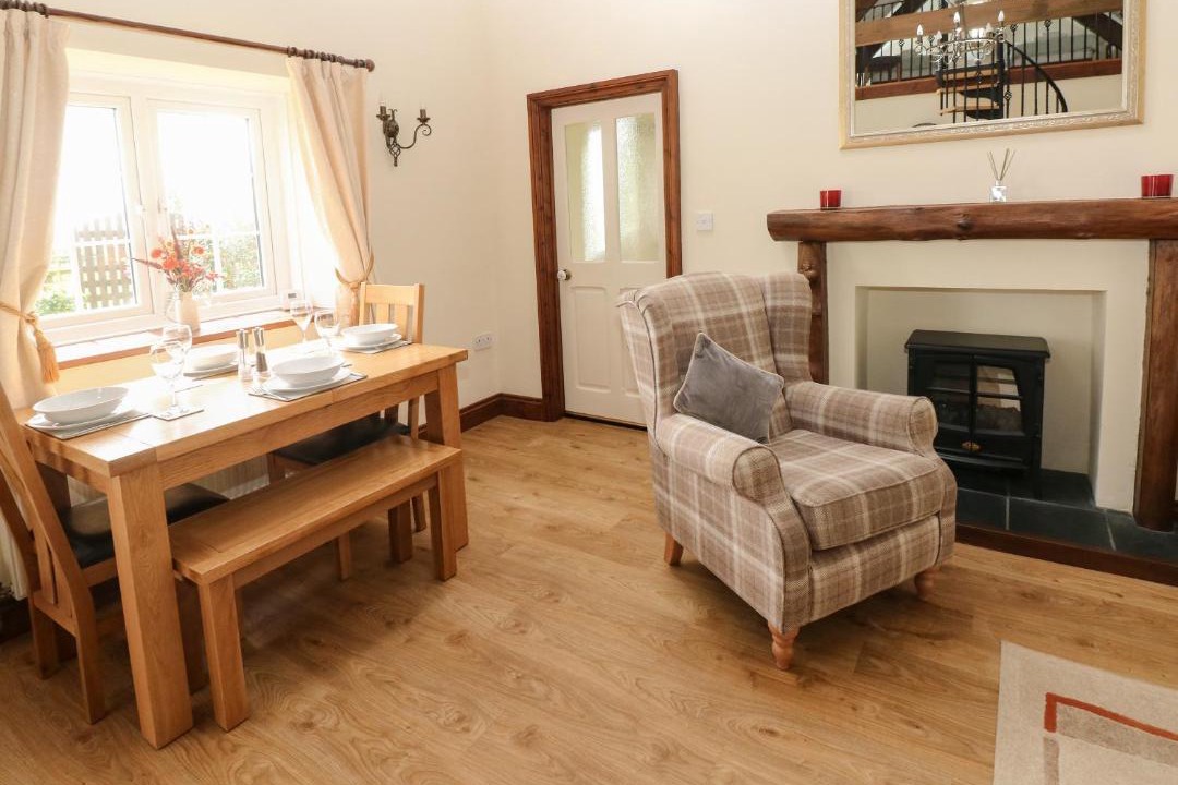 Photo of Others in New Moat