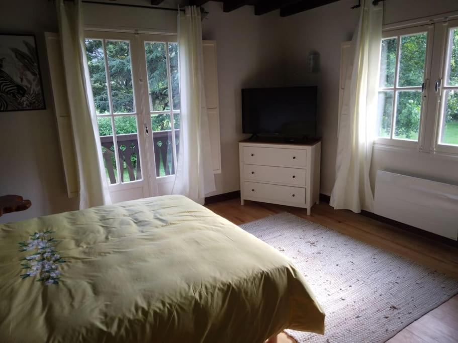 Photo of Bedroom in Bagneres-de-Luchon