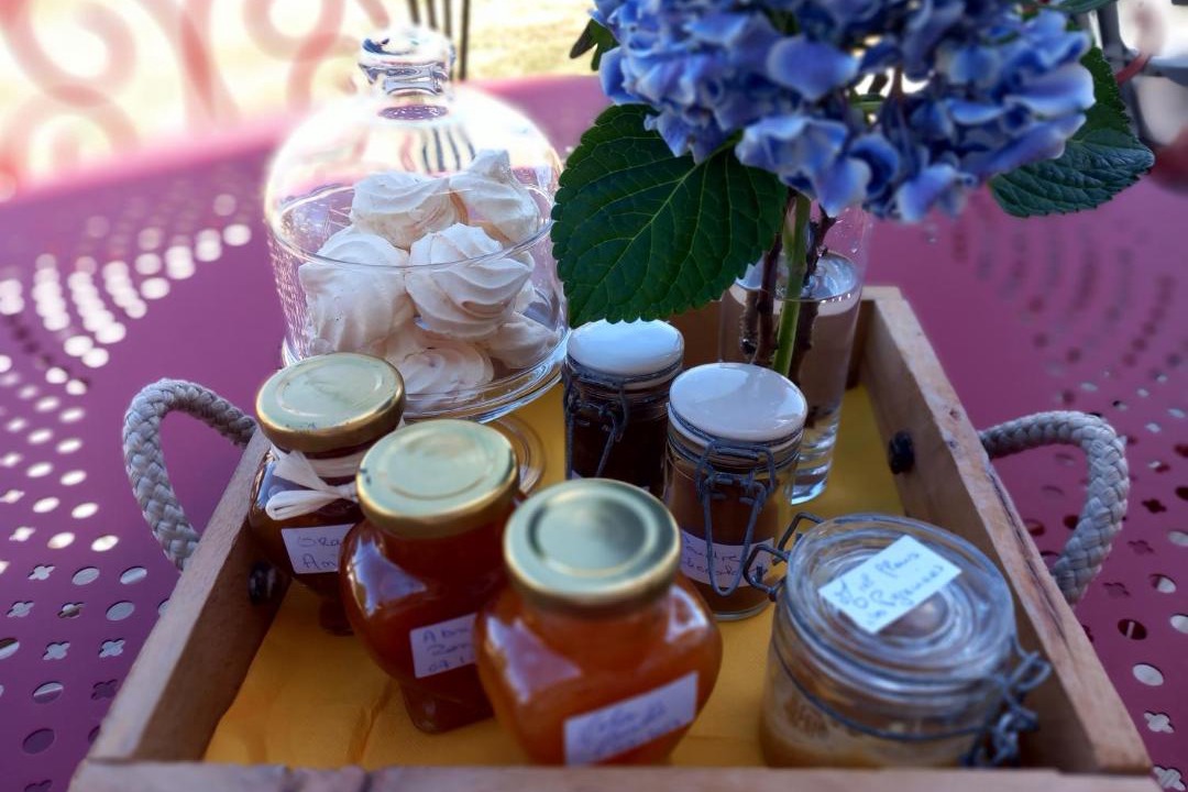 Photo of Others in Perville