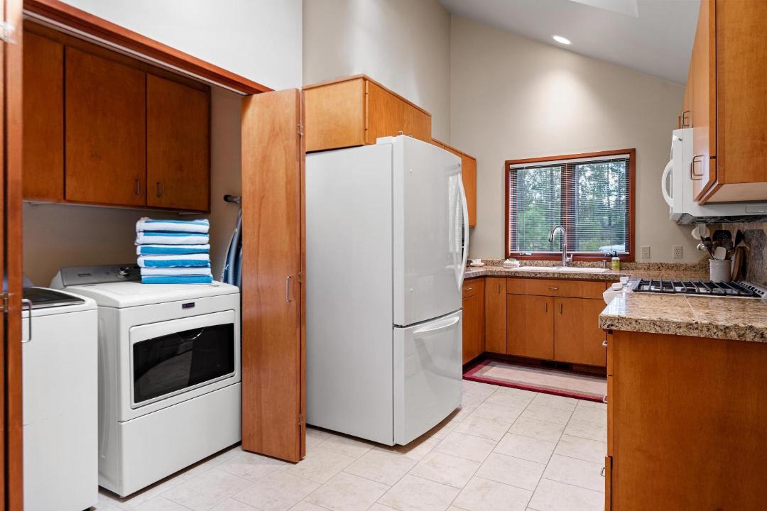 Photo of Kitchen in Overlook Park