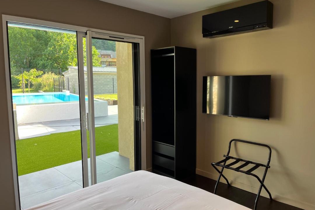 Photo of Bedroom in Espalion