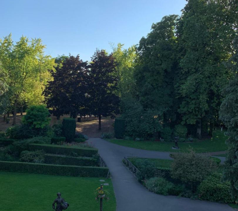 Photo of Others in Albert