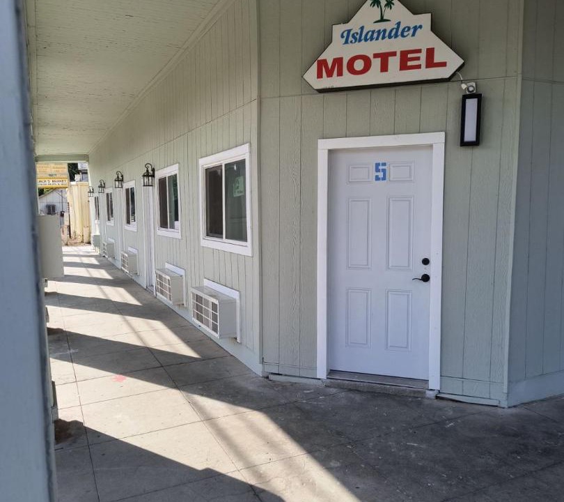 Photo of Others in Grimes