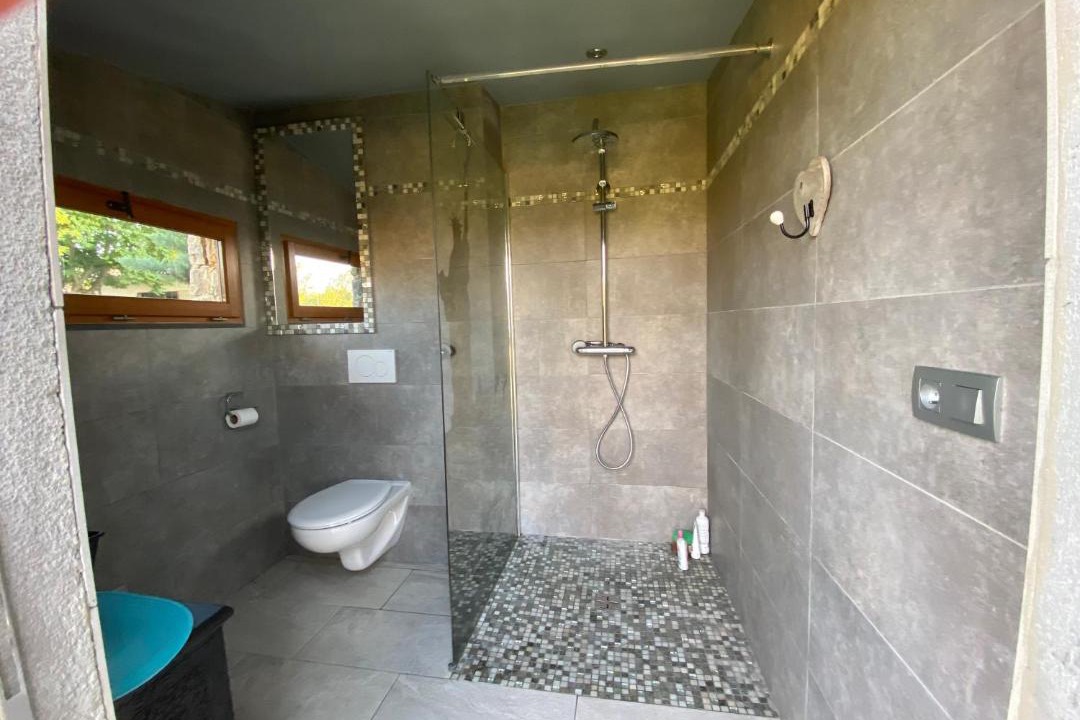 Photo of Bathroom in Ampus