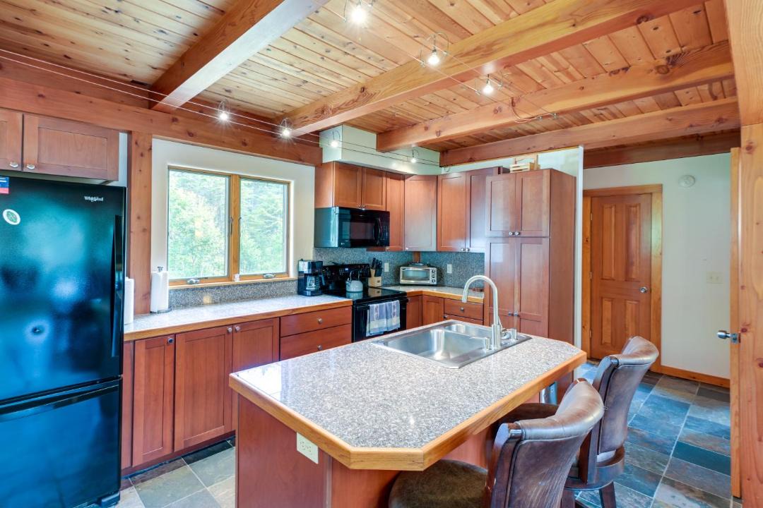 Photo of Others in Deer Isle