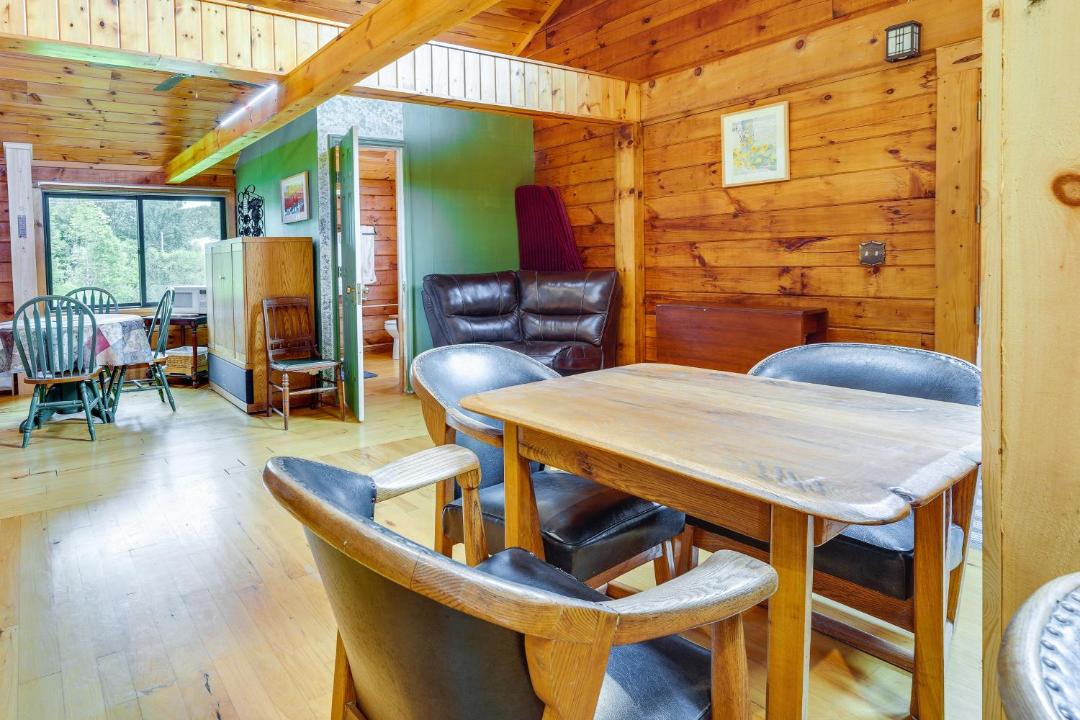 Photo of Others in Jamestown