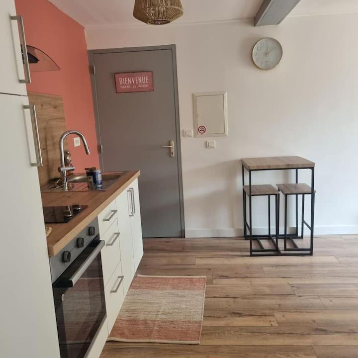 Photo of Kitchen in Moncey