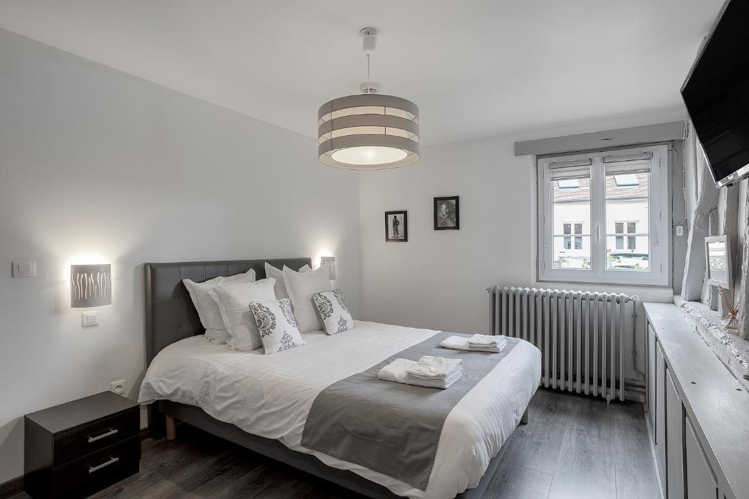 Photo of Others in Allonne