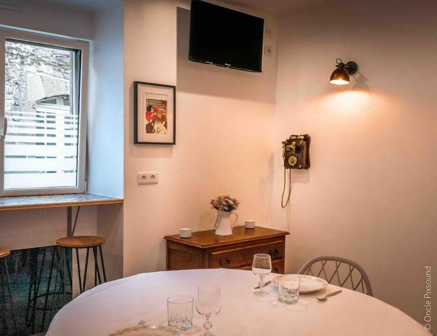 Photo of Bedroom in Combourg