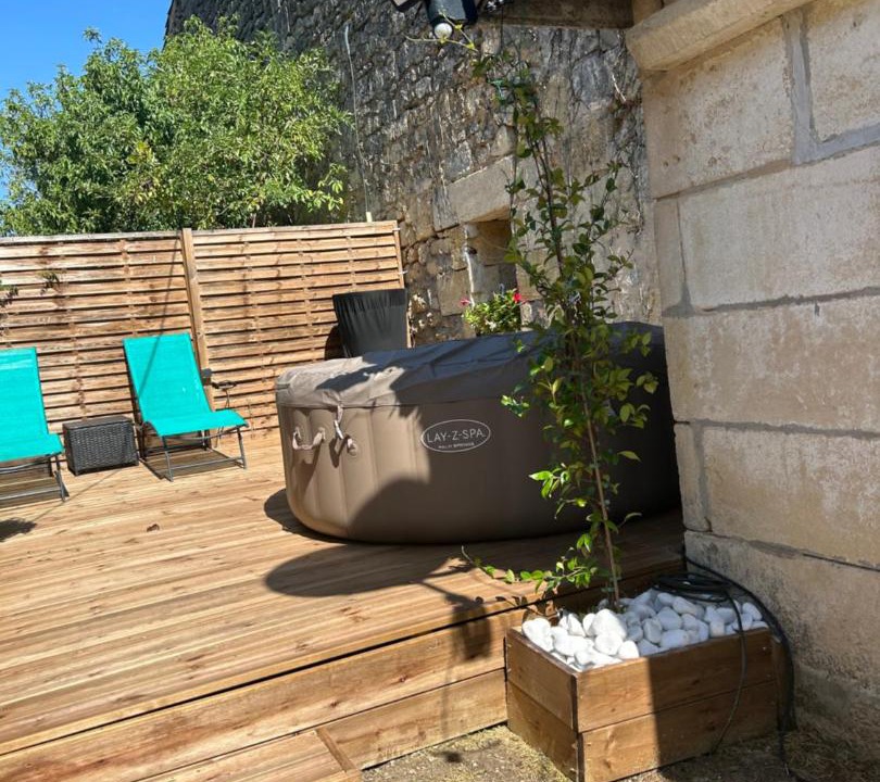 Photo of Others in Pugnac