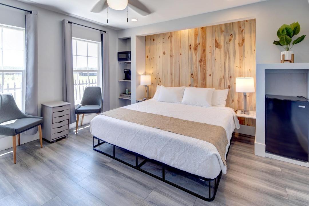 Photo of Others in Custer