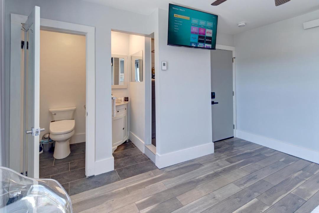 Photo of Others in Custer