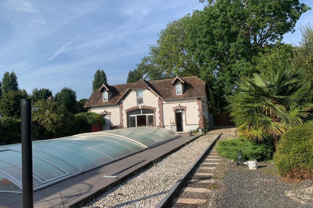 Photo of Others in Sainte-Gemme-Moronval