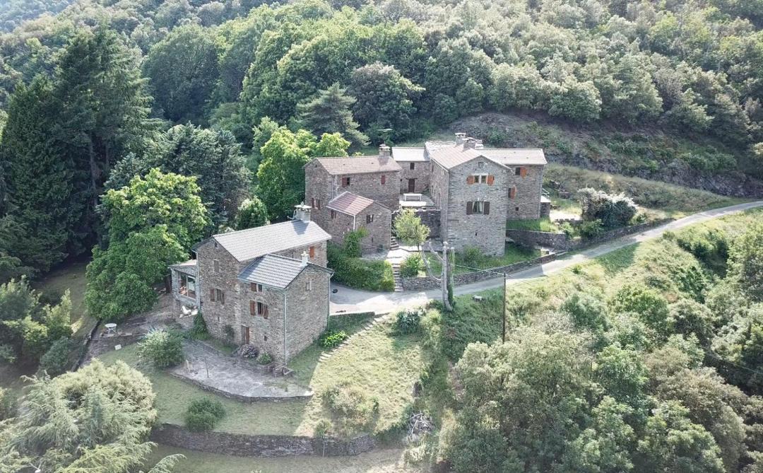 Photo of Buildings in Saint-Hilaire-de-Lavit
