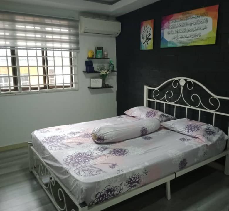 Photo of Bedroom in Taman Kota Masai