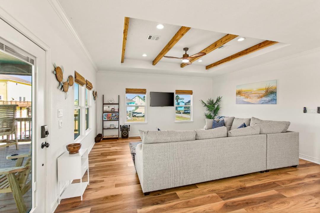 Photo of Livingroom in Crystal Beach